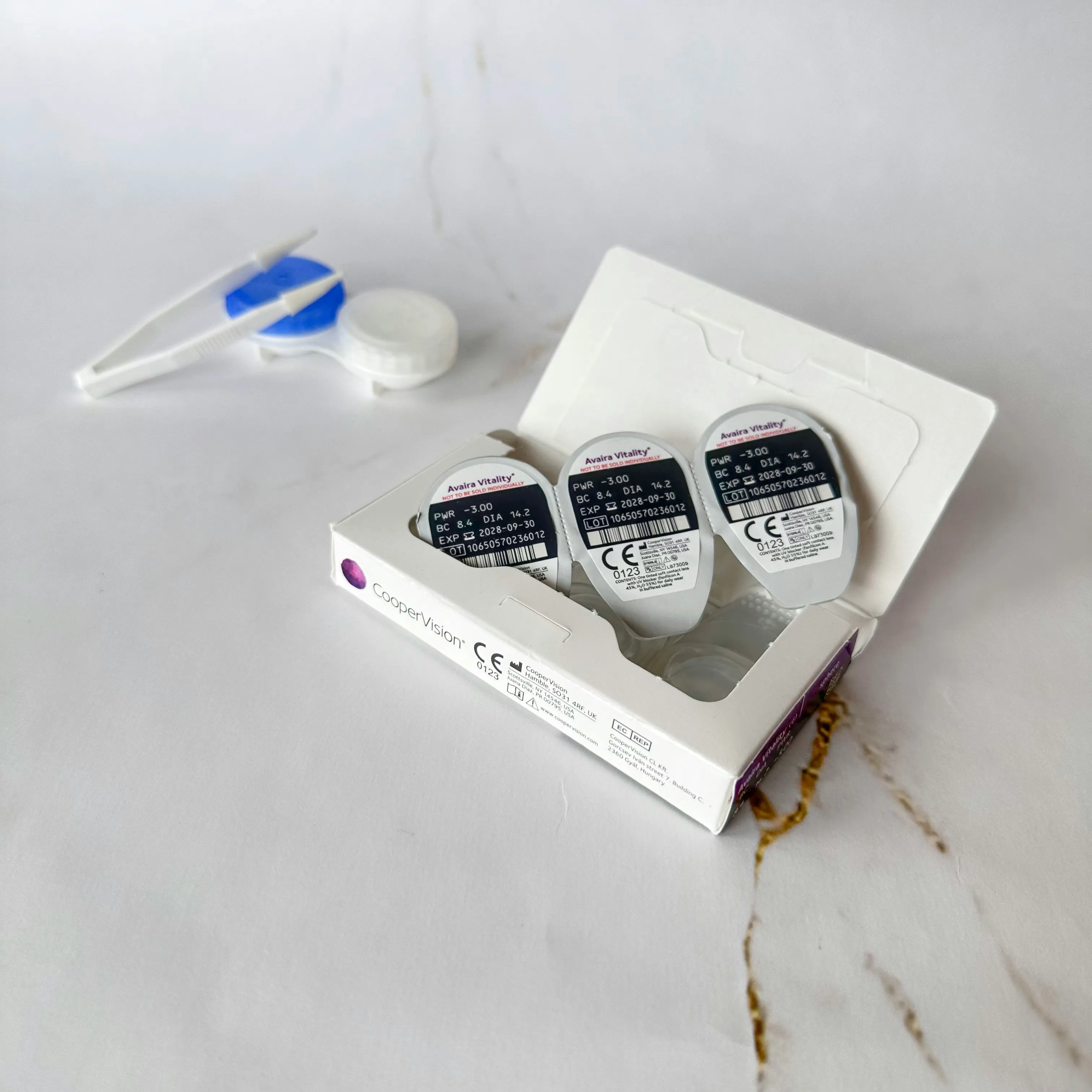 Contact Lens Solutions, Disinfectants, and Storage Cases at EYES DAYS