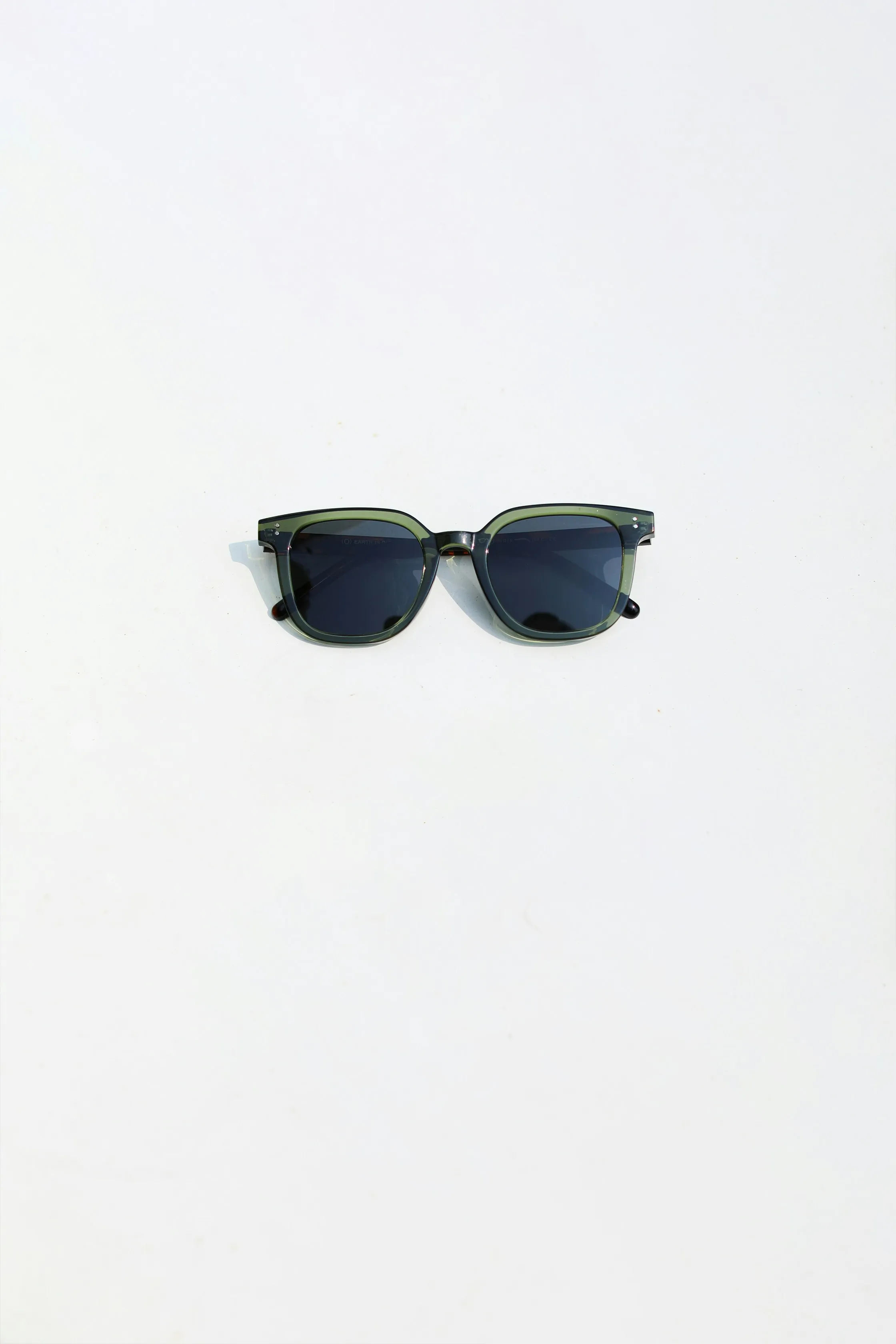 UV400 Polarized Sunglasses Design 2 at EYES DAYS Wazirabad